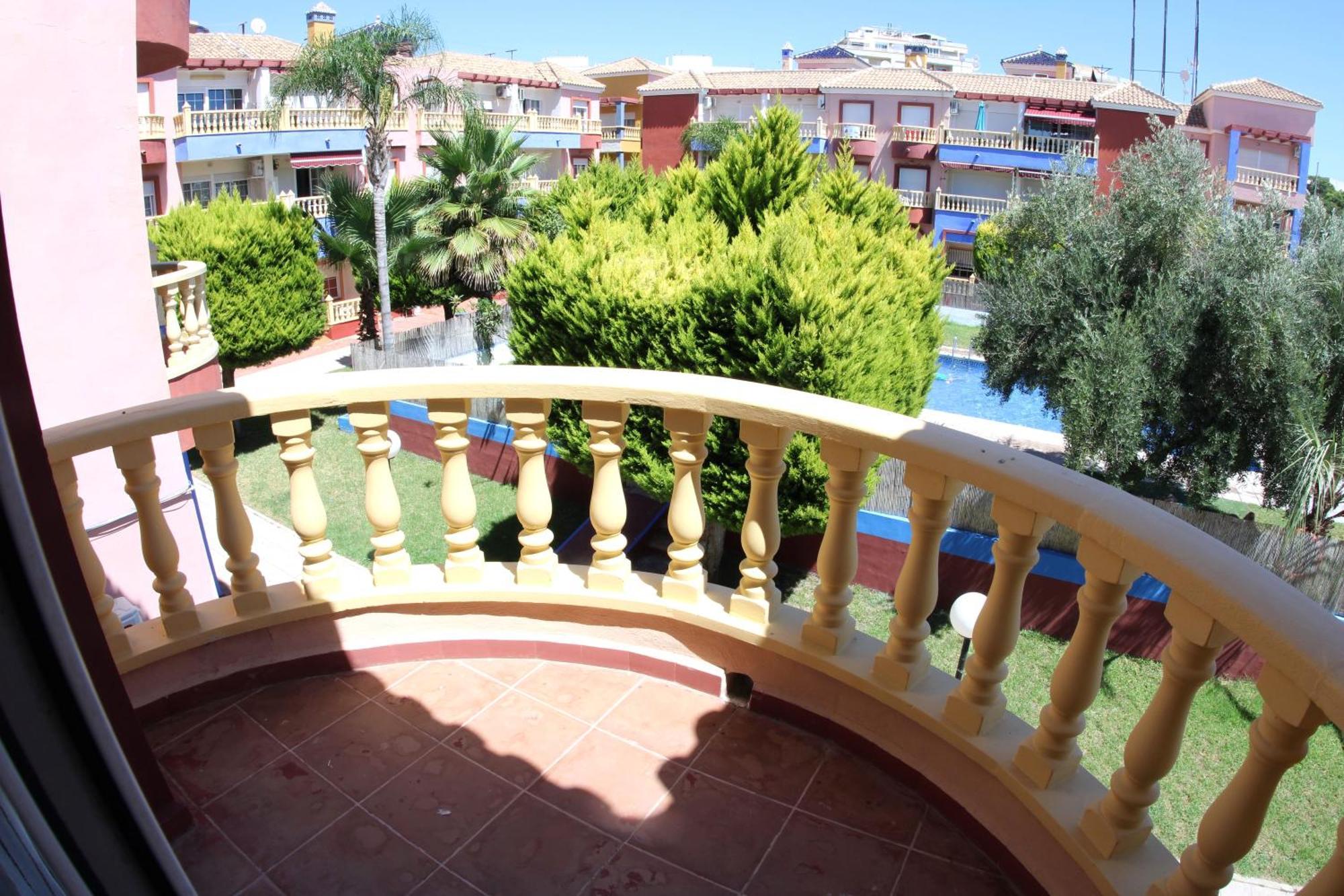 טורבייחה Apartamentos Marina Internacional מראה חיצוני תמונה