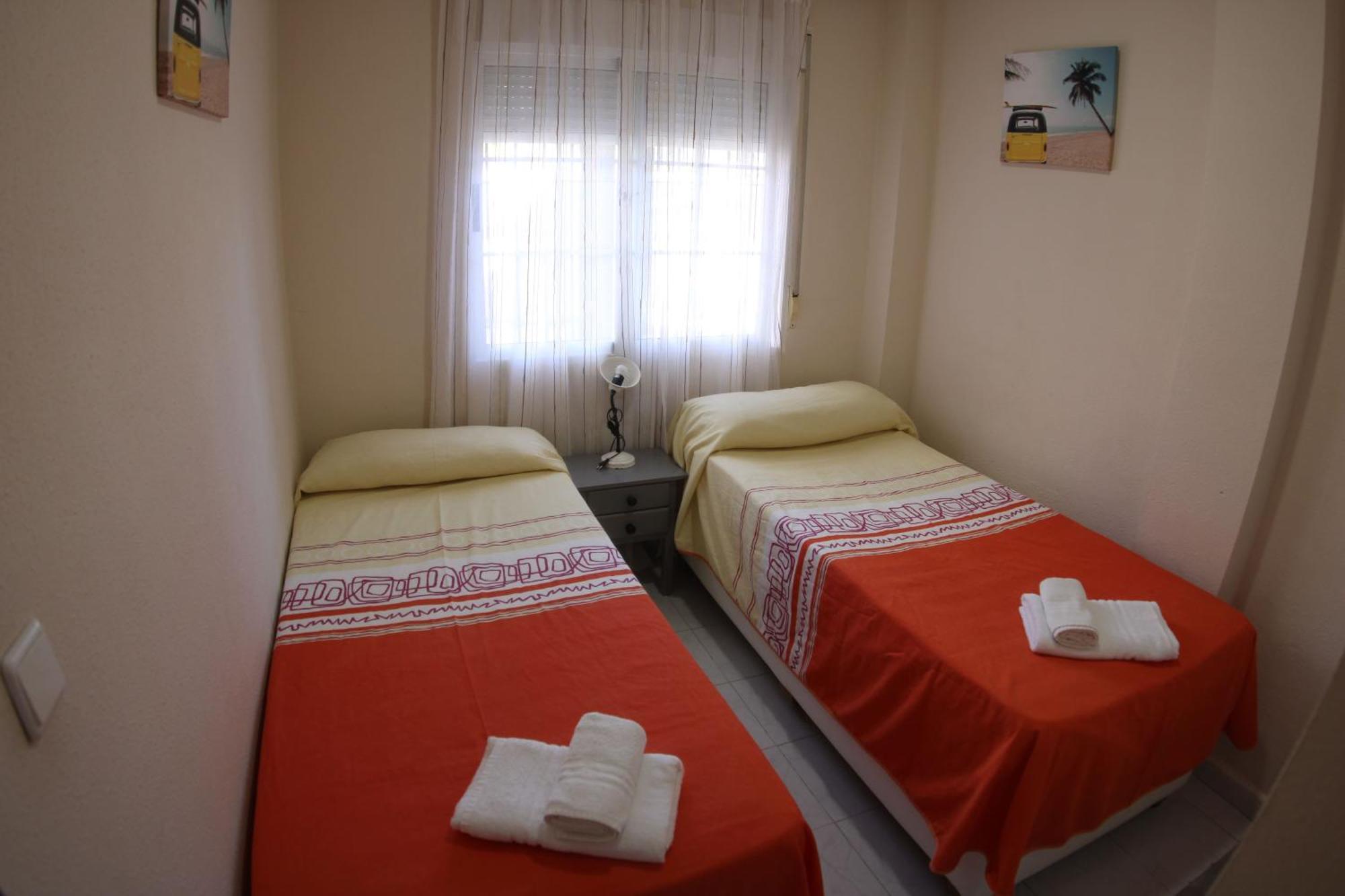 טורבייחה Apartamentos Marina Internacional מראה חיצוני תמונה