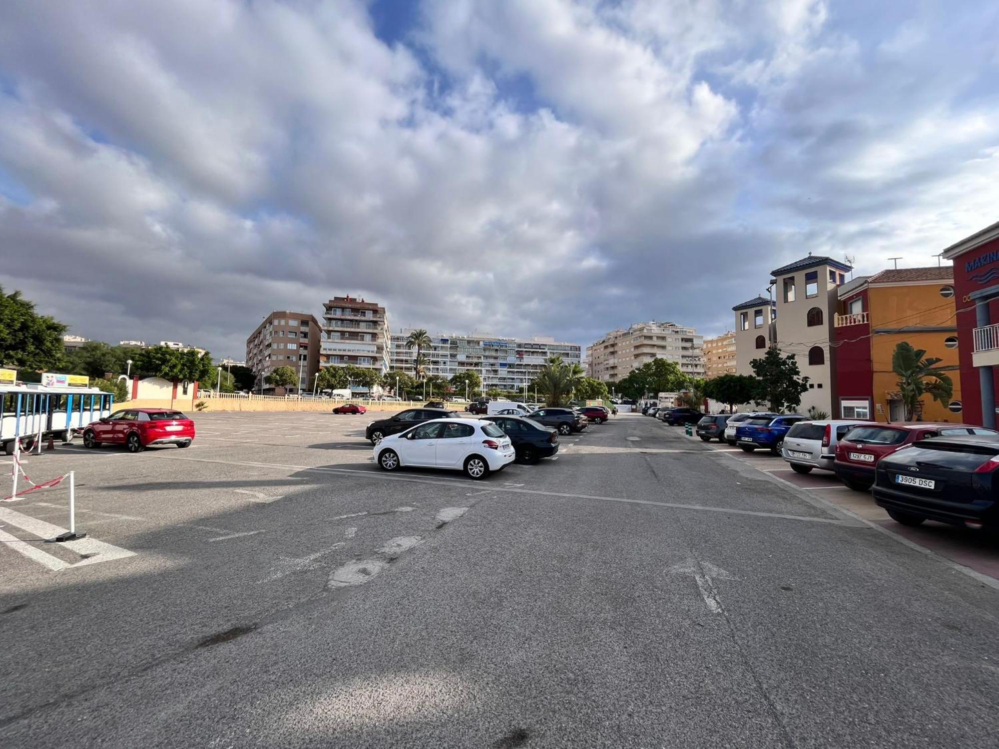 טורבייחה Apartamentos Marina Internacional מראה חיצוני תמונה